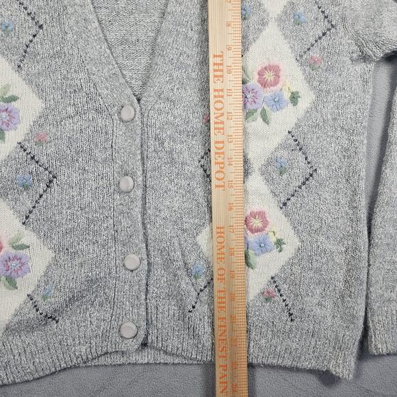 Vtg Private Party Angora Cardigan Womens M Argyle Floral Grey Granny Retro 90s - Picture 16 of 16